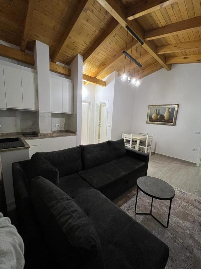 Trip-Stop Apartments Влёра Экстерьер фото