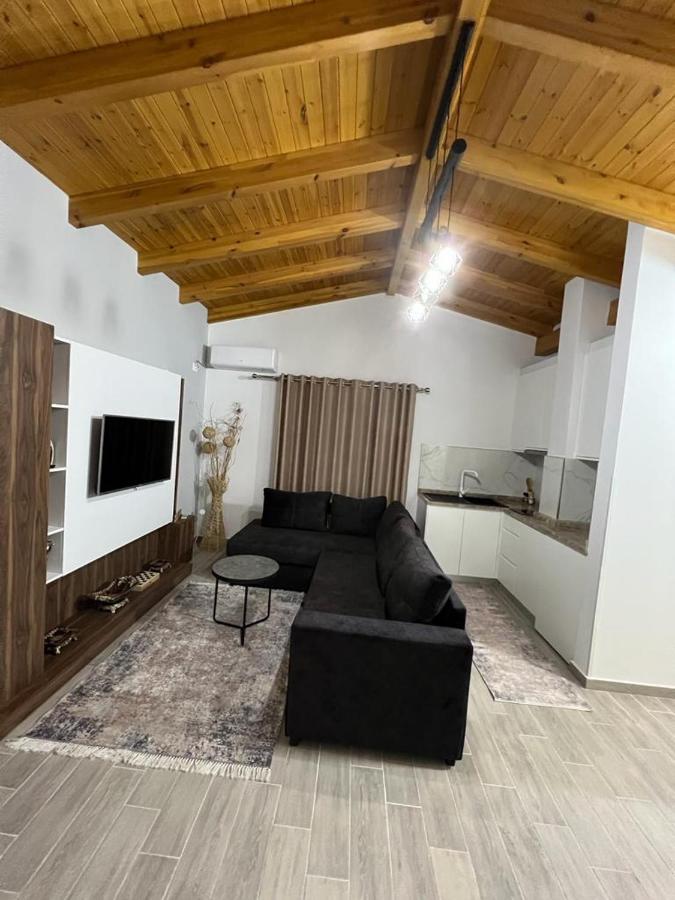 Trip-Stop Apartments Влёра Экстерьер фото