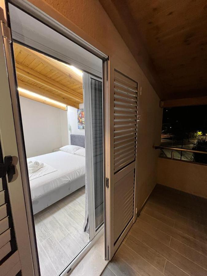 Trip-Stop Apartments Влёра Экстерьер фото