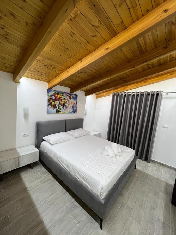 Trip-Stop Apartments Влёра Экстерьер фото