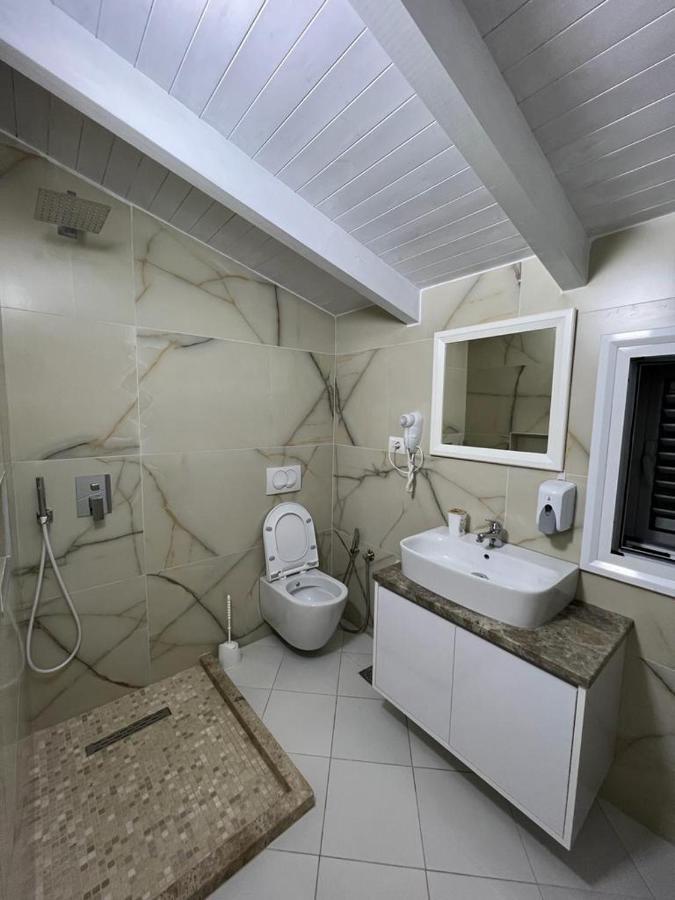 Trip-Stop Apartments Влёра Экстерьер фото