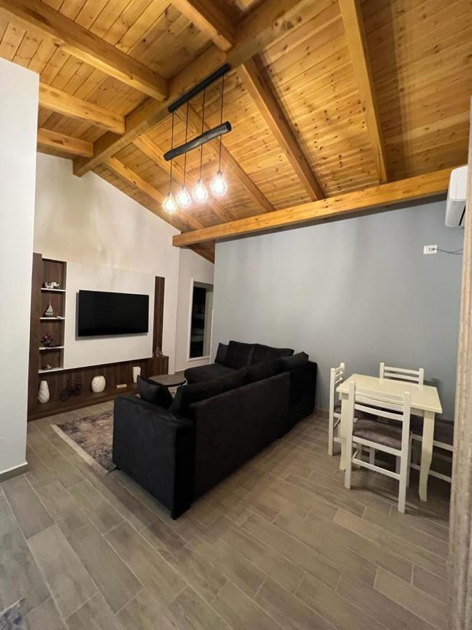 Trip-Stop Apartments Влёра Экстерьер фото