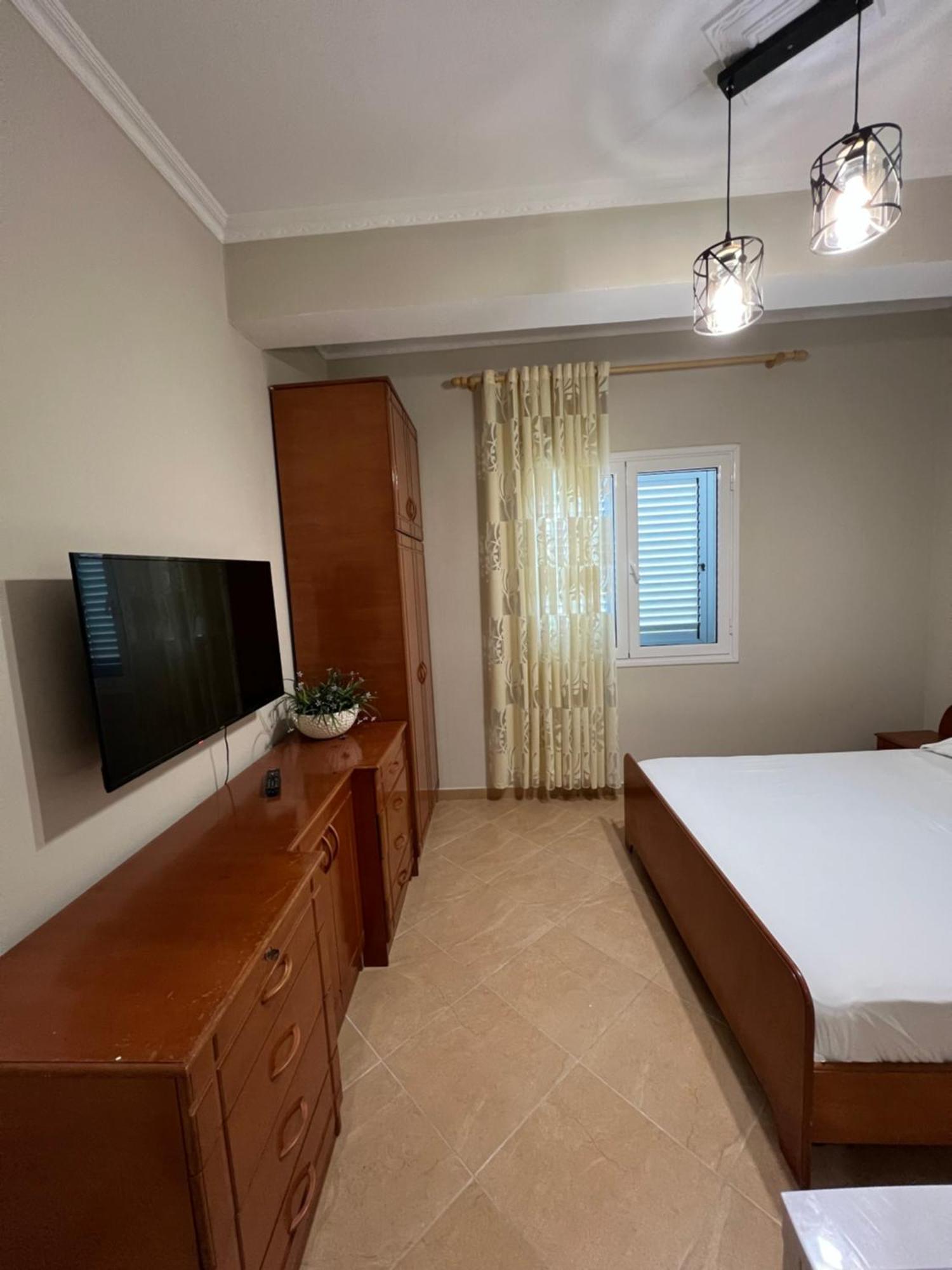 Trip-Stop Apartments Влёра Экстерьер фото